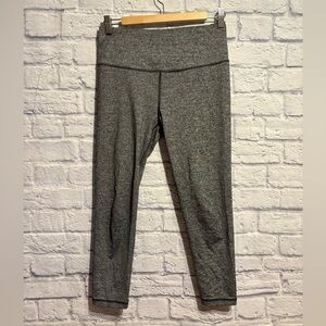 VSX Sport Gray Heathered Knockout Capri Leggings Small